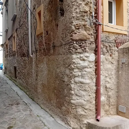 Petrui *